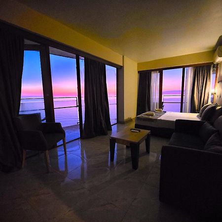 Ashtal Beach Hotel Batumi Bagian luar foto